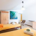 La Quinta Heights -6 Bed Villa-private Pool Villa San Miguel de Abona